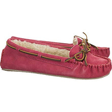  Minnetonka Women's Cally Slipper Suede Slipper