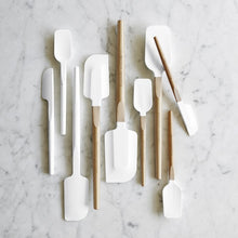  Williams Sonoma Silicone Spatula with Classic Wood Handle